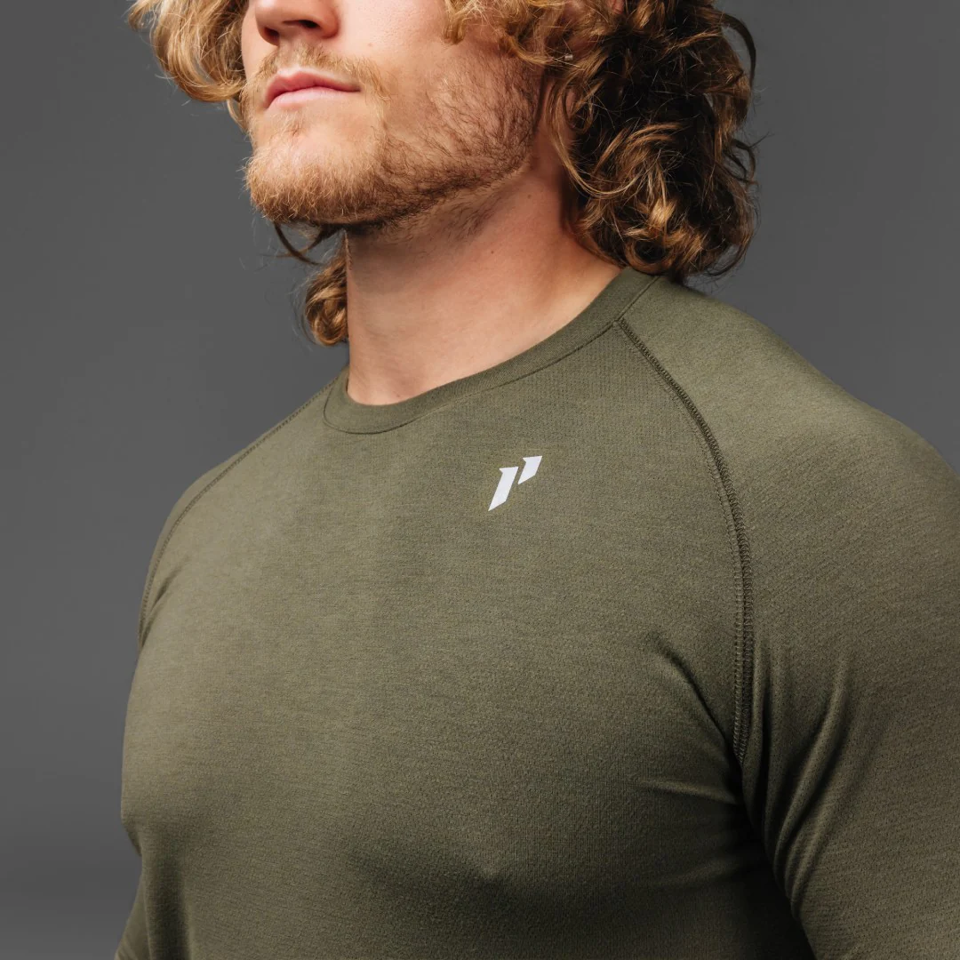 Genesis Vented Long Sleeve Raglan - Image 18